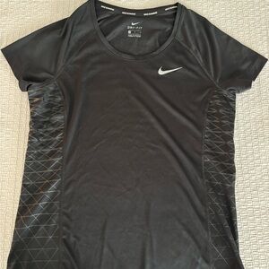 Nike Black Fitted Short Sleeve Tee